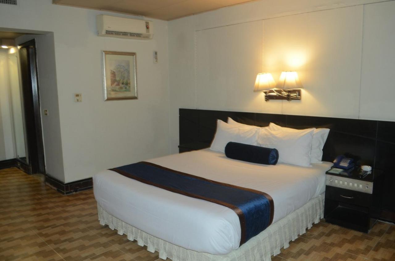 Mulberry Residence Luxury Rooms Islamabad Ngoại thất bức ảnh